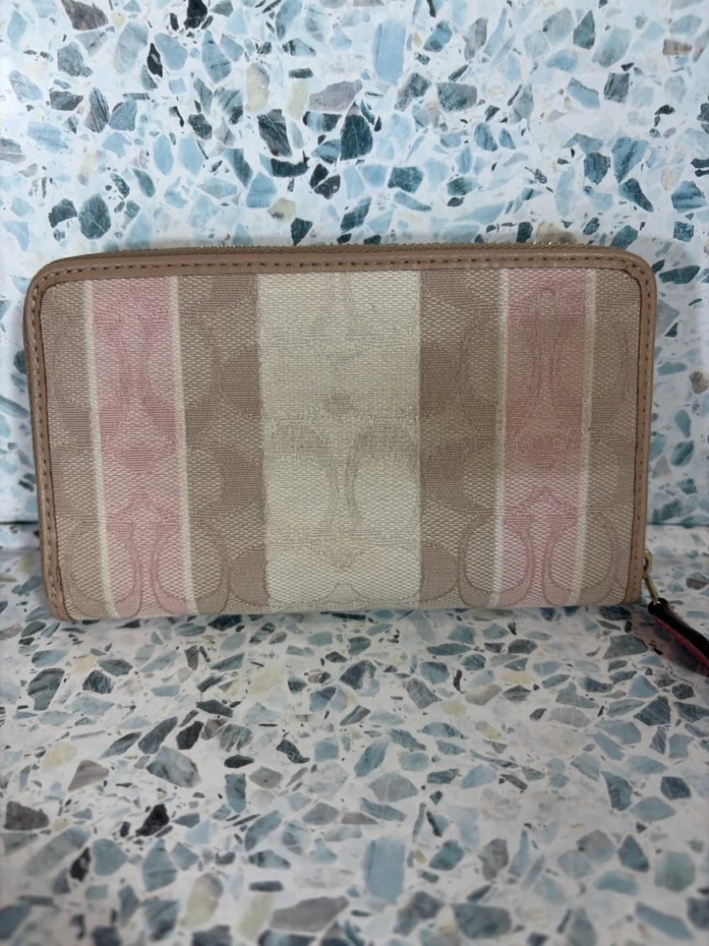 Coach Zip Around Wallet Stripe Signature Canvas Pink Beige Leather - Picture 4 of 7